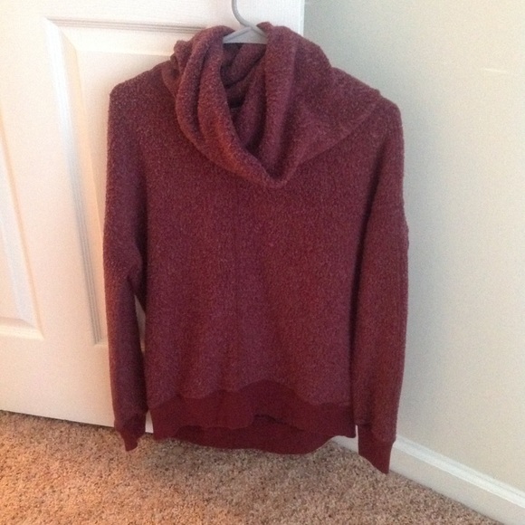 Abercrombie and fitch sweater - Picture 1 of 2